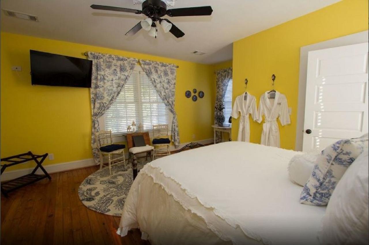 Bama Bed&Breakfast Tuscaloosa Bagian luar foto
