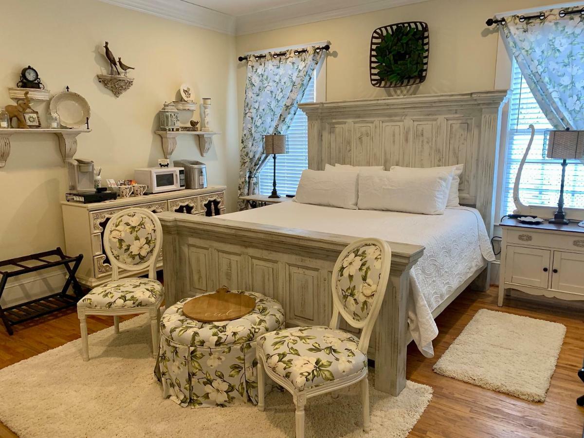 Bama Bed&Breakfast Tuscaloosa Bagian luar foto